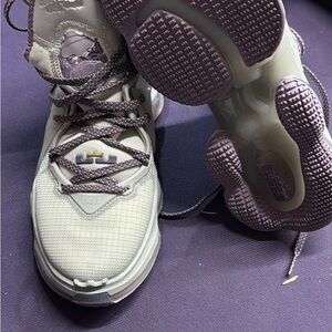LeBron 19s Gray and Purple Athletic Shoes